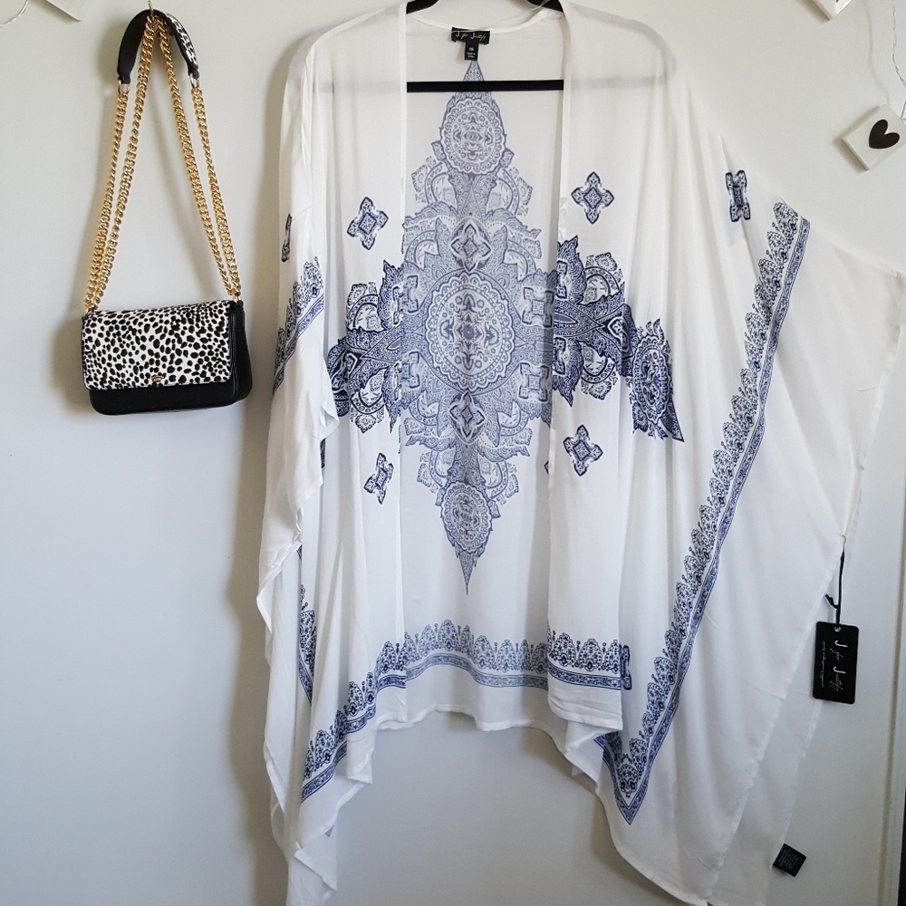 Lightweight summer White and blue kimono.